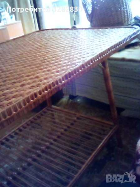 Трапезна  плетена   на две нива и два плетени трапезни стола тип фотьойли, снимка 1