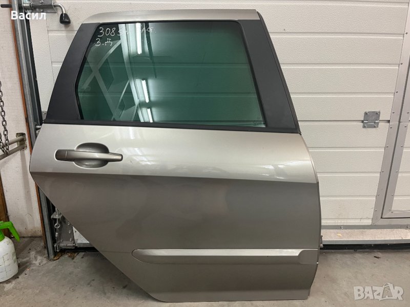 Задна дясна врата СВЕТЛОСИВ МЕТАЛИК Peugeot 308 SW Facelift 1.6 HDI Пежо 308 Комби Фейслифт 1.6 ХДИ , снимка 1
