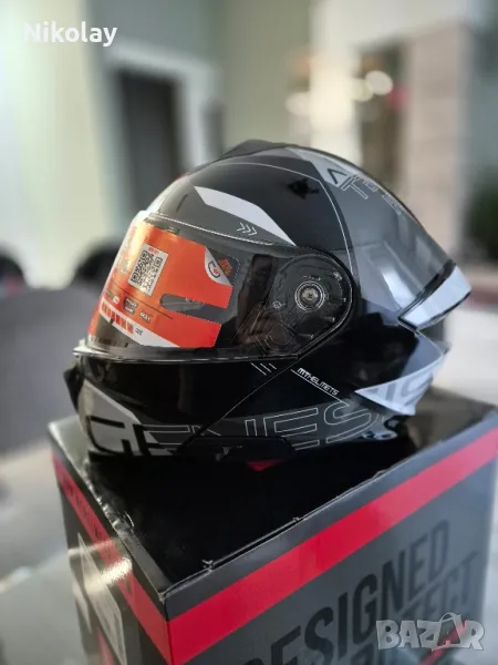 каска MT helmets Genesis, снимка 1