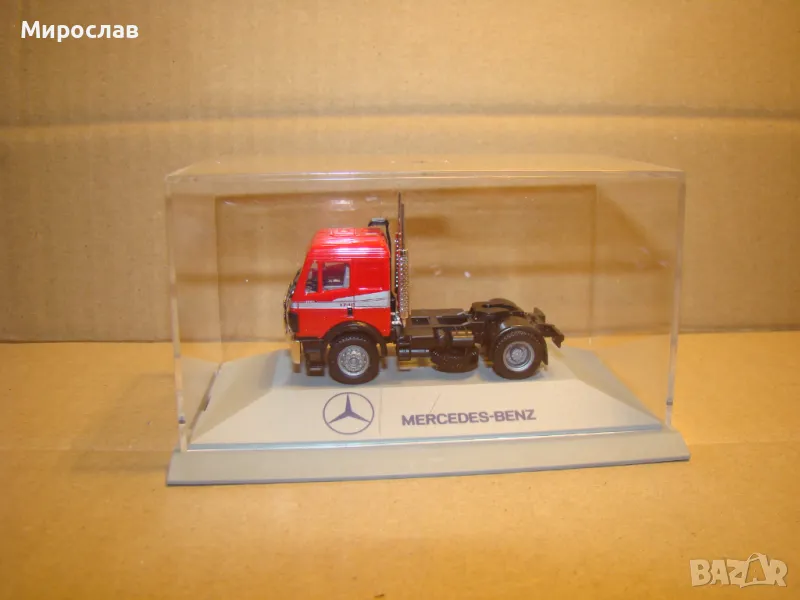 HERPA H0 1/87 MERCEDES BENZ ВЛЕКАЧ КАМИОН МОДЕЛ ИГРАЧКА, снимка 1