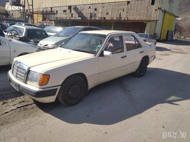 Резервни части Мерцедес 124, снимка 1