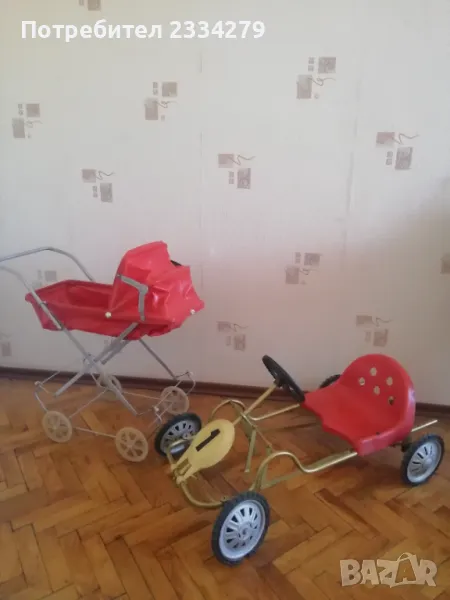 Стара децка количка с педали, 1970год. , снимка 1