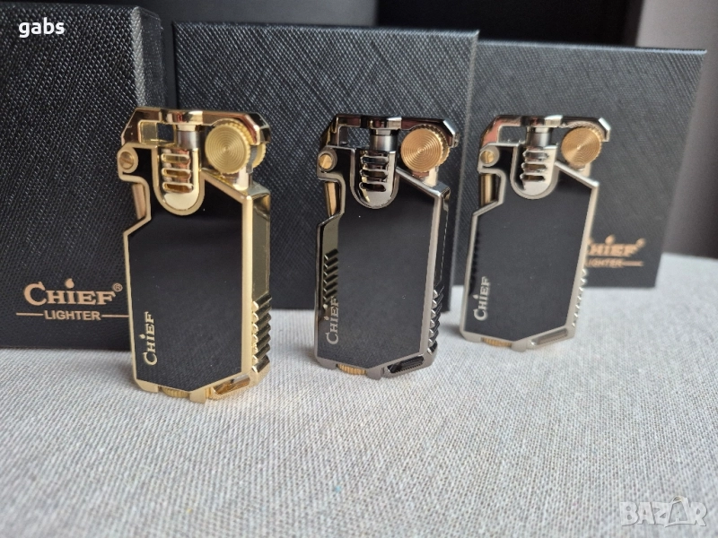 Бензинова запалка CHIEF ,три цвята ,подаръчна кутия, снимка 1