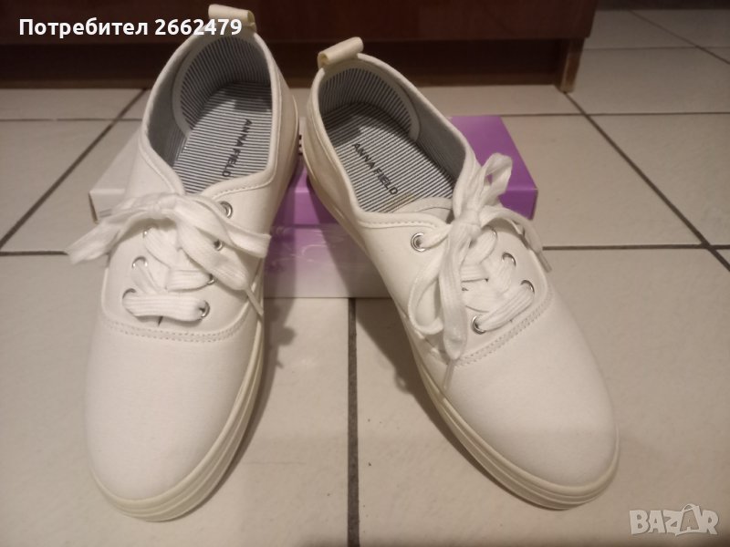 Продавам маркови нови бяли маратонки. N 38., снимка 1