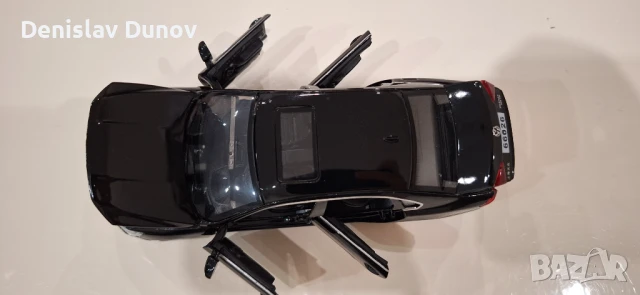 VW Passat B8 1:32 отваряеми врати, капак, светещи фарове и стопове, снимка 11 - Коли, камиони, мотори, писти - 51210893