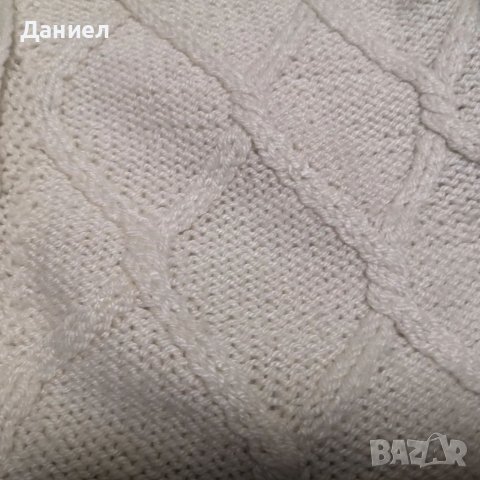 Плетена вълнена желетка, снимка 3 - Антикварни и старинни предмети - 39148021