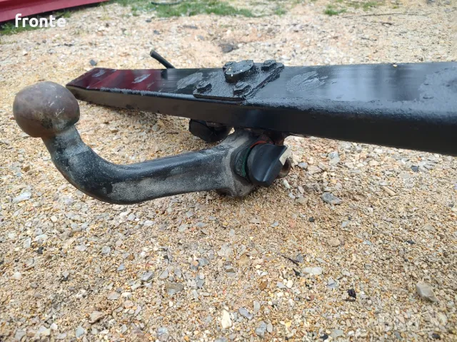 Теглич за Мерцедес 124 Е класа 