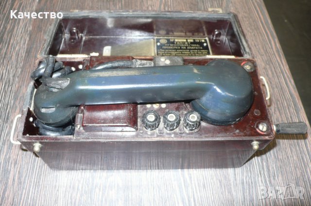 Военен телефон , снимка 3 - Антикварни и старинни предмети - 35536220