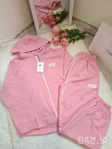 дамски екипи Nike , снимка 17 - Спортни екипи - 51564613