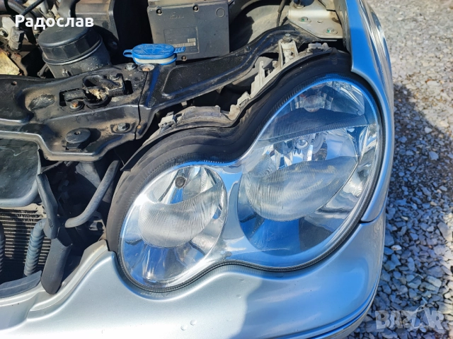 Фарове от мерцедес Ц класа W203 фейса , снимка 3 - Части - 52251204