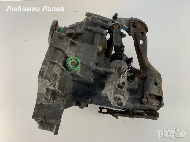 Скоростна кутия Vw Golf III 5 степенна 1.8i 1H0 199 351, снимка 4 - Части - 49892822