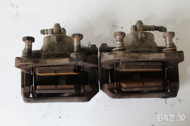 Предни спирачни апарати Нисан примера п12 2.0 140кс комби 02г Nissan primera p12 2.0 140hp 2002, снимка 2 - Части - 44862037