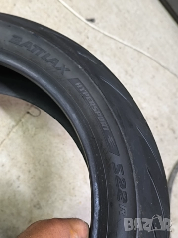DOT 24 bridgestone battlax s22 rear 190 55 r17, снимка 2 - Гуми и джанти - 51548813