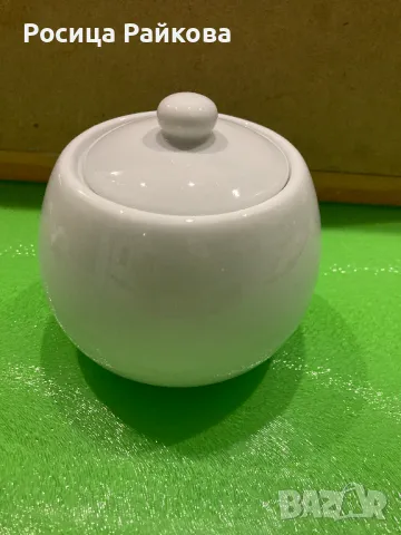 Порцеланов съд с капаче, снимка 1