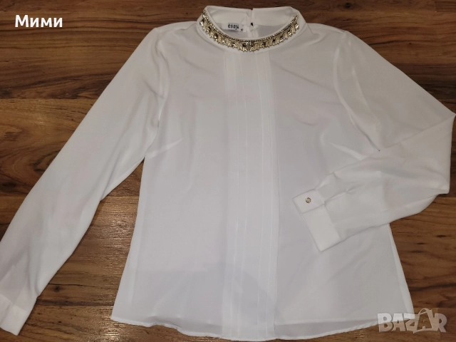 Бяла риза със златисто колие, снимка 2 - Ризи - 52207208
