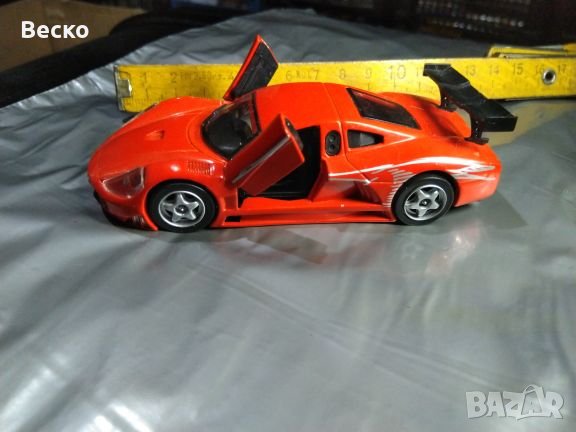 Колекционерски колички на Amerscom Collection,  Polistil и Matchbox. , снимка 2 - Колекции - 27245687