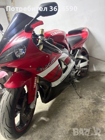 Yamaha R1 , снимка 2 - Части - 52426542