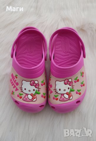 Детски крокс Hello Kitty №28, снимка 8 - Детски сандали и чехли - 39379316