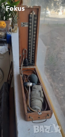 Уникат Стар лекарски комплект живачен апарат за кръвно СССР