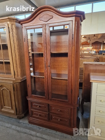 Витрина-Масив-внос от Германия!