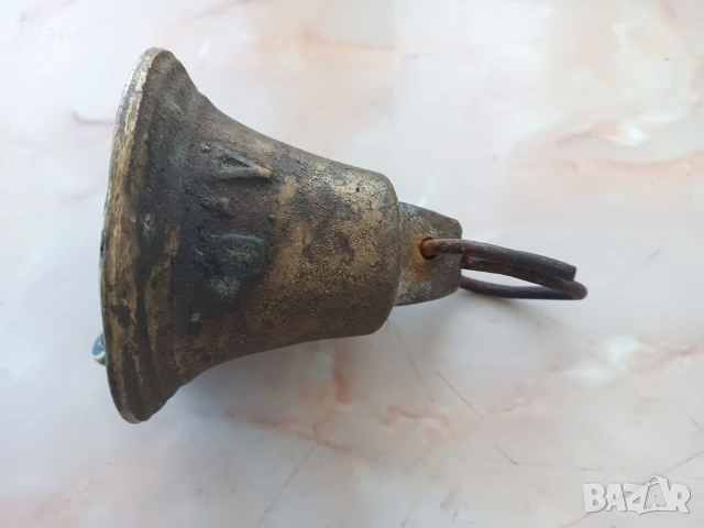 Голяма бронзова камбана, снимка 5 - Антикварни и старинни предмети - 53593370