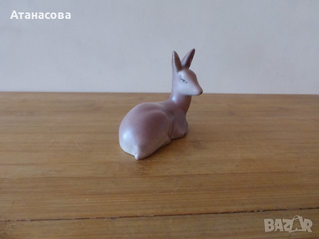 Българска порцеланова фигура Сърничка Сърна 1962 г, снимка 2 - Статуетки - 43576365