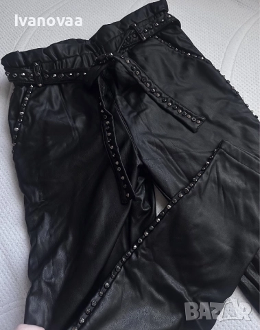 Дамски кожен панталон с капси