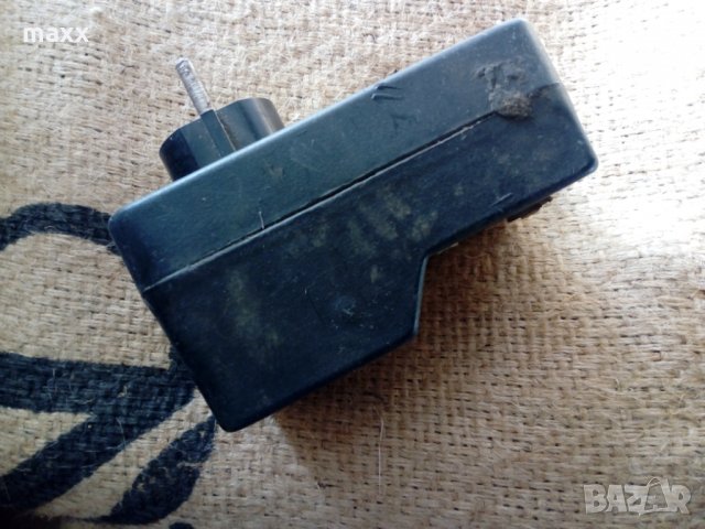 Токоизправител за антенни телевизионни усилватели , снимка 2 - Приемници и антени - 28567810