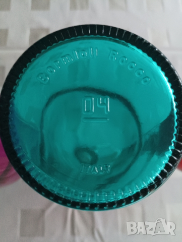 Шишета от цветно стъкло,Bormioli Rocco. , снимка 4 - Аксесоари за кухня - 44876572