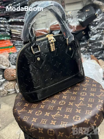 Louis Vuitton дамски чанти Различни цветове , снимка 2 - Чанти - 48932404