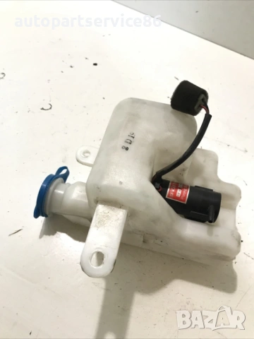 Резервоар за чистачка за предно стъкло LHD за KIA Sedona (2002–2006) 2D19