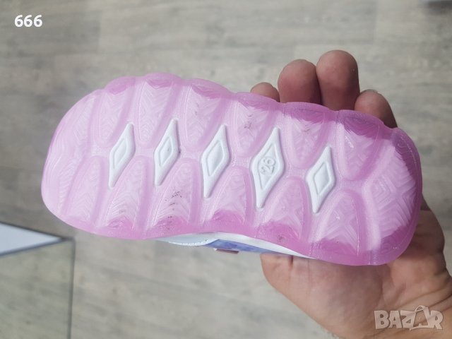 Обувки, снимка 4 - Детски обувки - 42981124