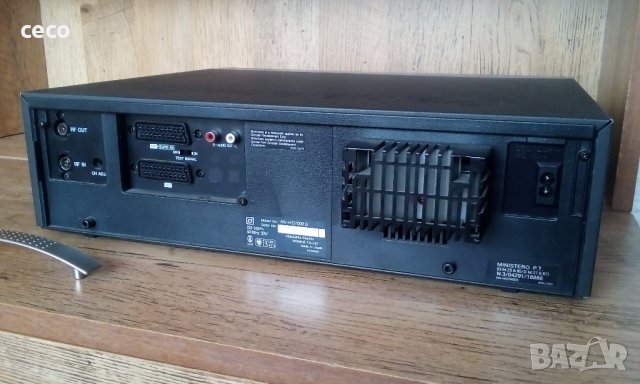 Panasonic VHS-HIFI-stereo, снимка 4 - Декове - 26681331