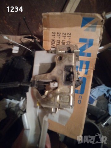 Брави врати рено, снимка 1