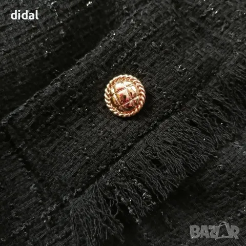 Великолепна букле пола 