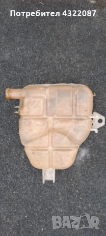 Казанче антифриз Опел Мерива Opel Meriva CDTI 1.3 95 к. с, снимка 2 - Части - 53050780