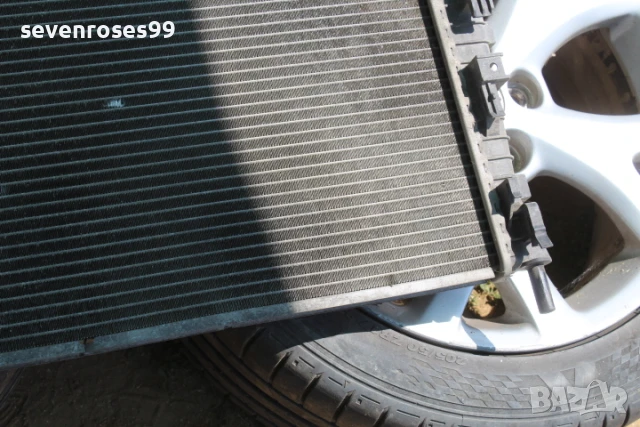Радиатор воден Мазда 3 2008 2.3i 158hp Mazda 3 седан, снимка 5 - Части - 50659843
