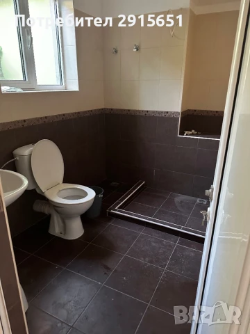 Продавам къща с пристройка , гараж и работещ магазин , снимка 8 - Къщи - 51298920