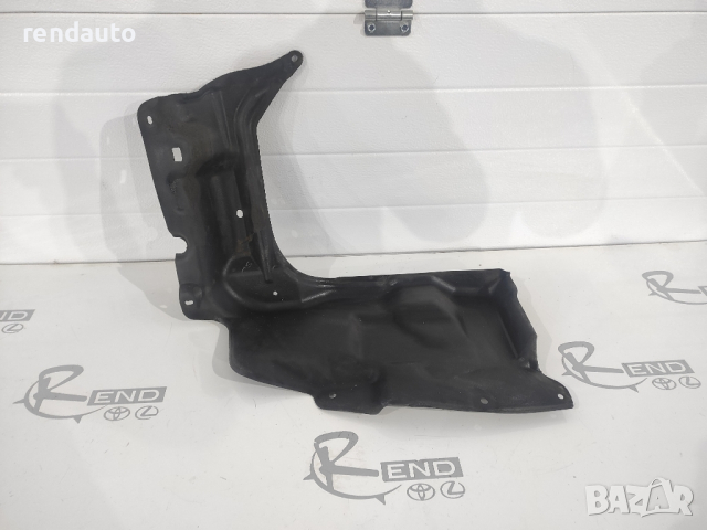 Лява кора под двигател за Toyota Corolla E18 USA 2013-2018 51442-02470 