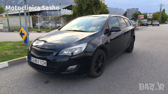 Opel Astra 1.7 TDi 2011g.Регистриран,обслужен,вс.платено, снимка 4 - Автомобили и джипове - 47348624