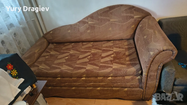 Диван, снимка 2 - Дивани и мека мебел - 53133439