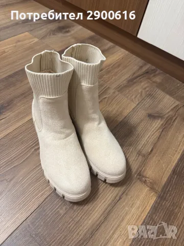 Дамски Ботуши Sinsay, снимка 2 - Дамски ботуши - 47994701