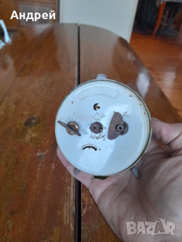 Стар часовник,будилник Mera Poltik #3, снимка 3 - Антикварни и старинни предмети - 52878014