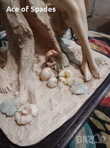  Страхотна Порцеланова Винтидж Настолна Лампа, снимка 3 - Настолни лампи - 53423921