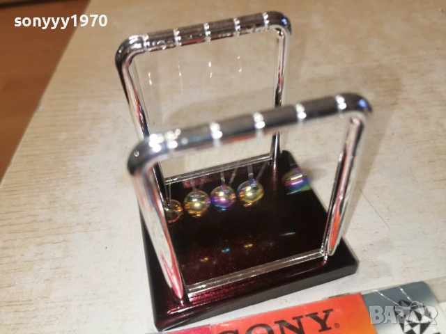 Люлката на Нютон хамелеон 9х9х8см 1601261335, снимка 3 - Колекции - 53121039