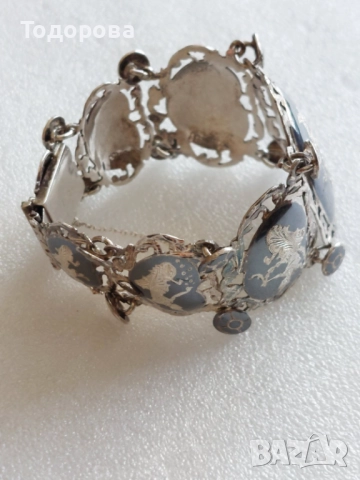 Автентична сребърна 925 гривна(sterling silver)поставени емайлирани плочки-1920 г.отлично състояние, снимка 7 - Гривни - 52847553
