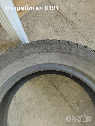 зимни гуми 4бр., снимка 2 - Гуми и джанти - 51012428