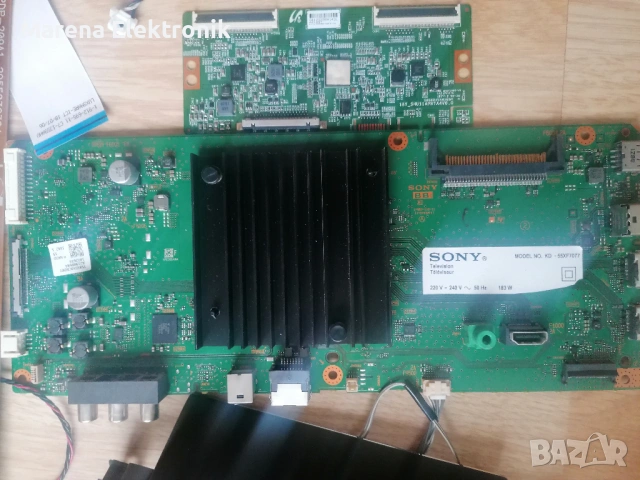 Sony KD-XE7077 и KD-XF7077 на части
