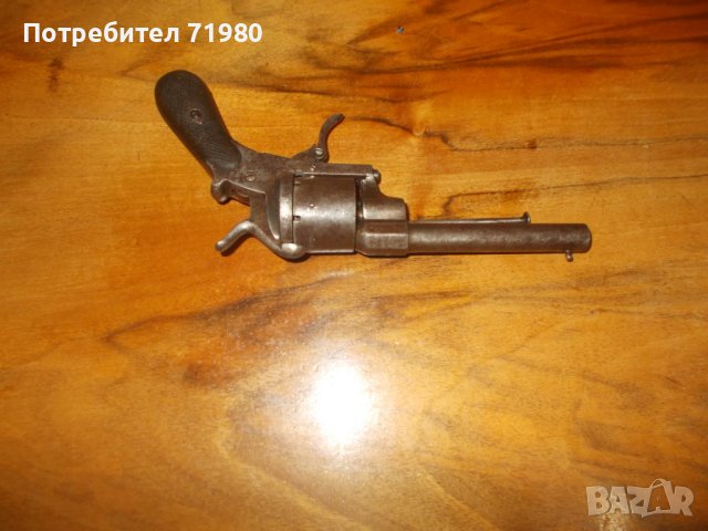 Щифтов револвер, снимка 2 - Антикварни и старинни предмети - 42950179