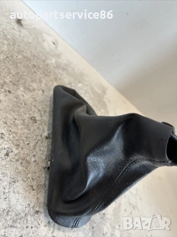 Кожен маншон за скоростен лост за Jeep Cherokee KJ 2.8 CRD (2008), снимка 3 - Части - 53382187